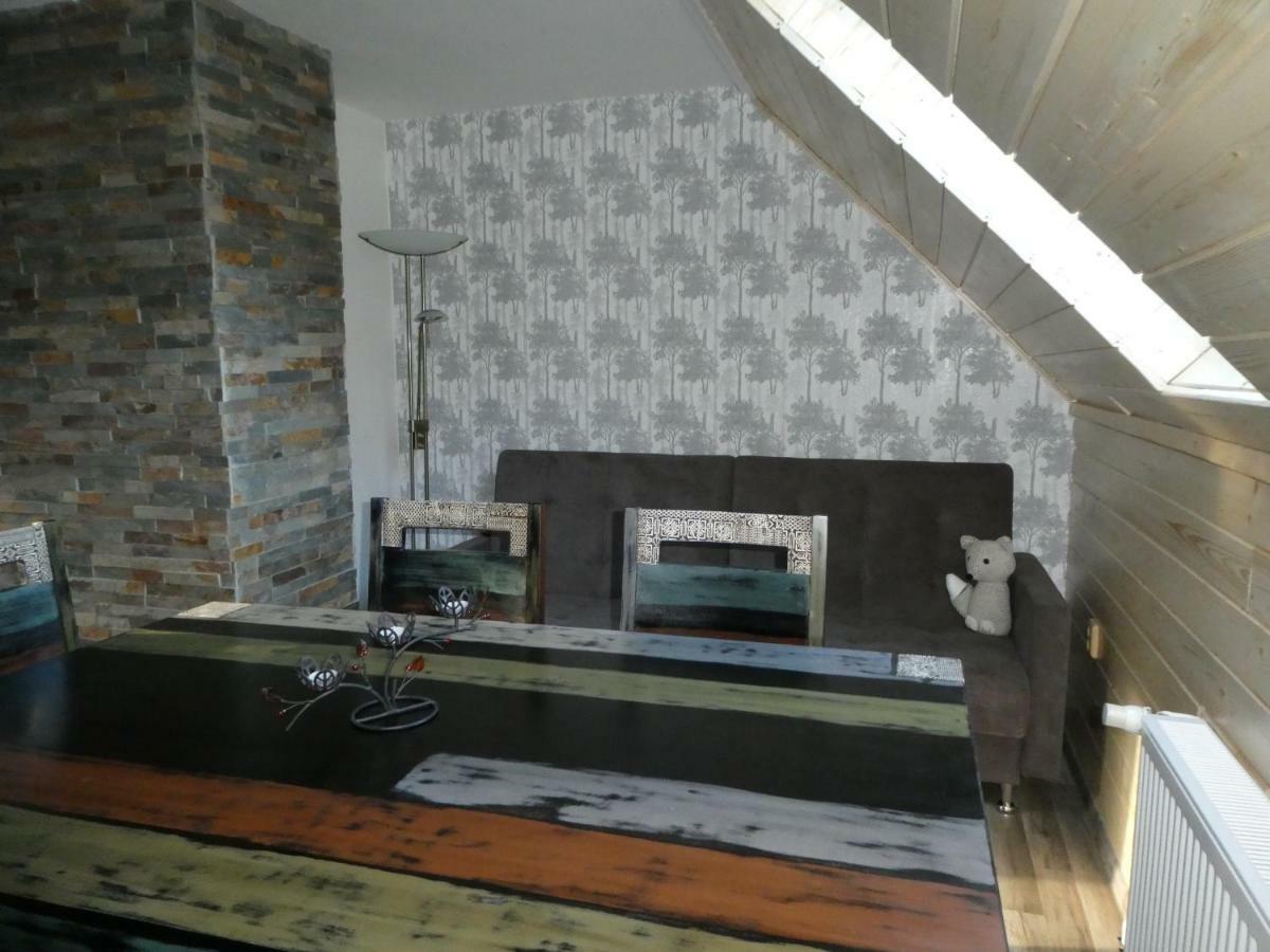 Jizdarna Malenovice Apartman Malenovice  Kültér fotó